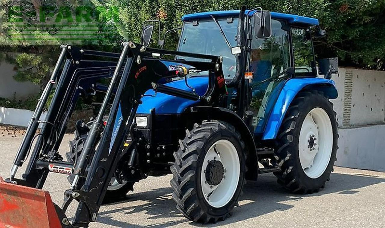 New Holland tl100 (4wd) - Tracteur agricole: photos 4 New Holland tl100 (4wd) - Tracteur agricole: photos 4