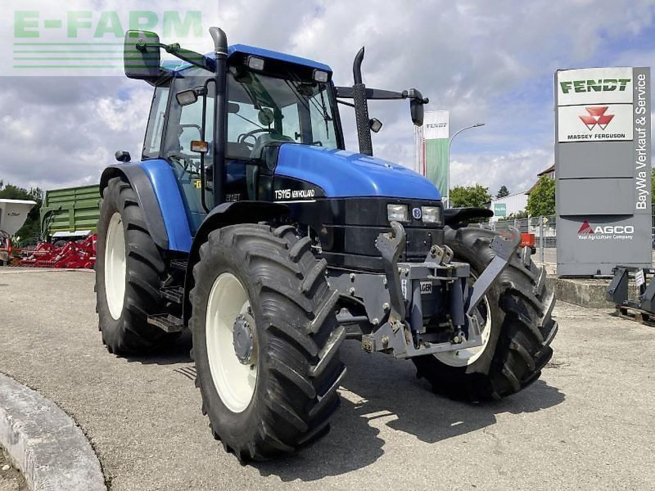 New Holland ts 115 - Tracteur agricole: photos 2 New Holland ts 115 - Tracteur agricole: photos 2