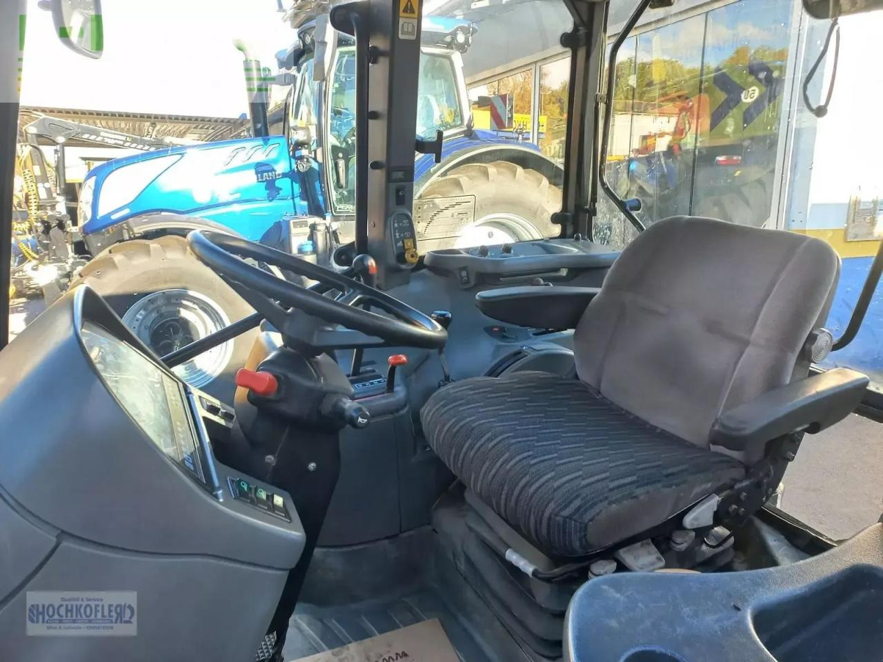 New Holland ts90 - Tracteur agricole: photos 5 New Holland ts90 - Tracteur agricole: photos 5