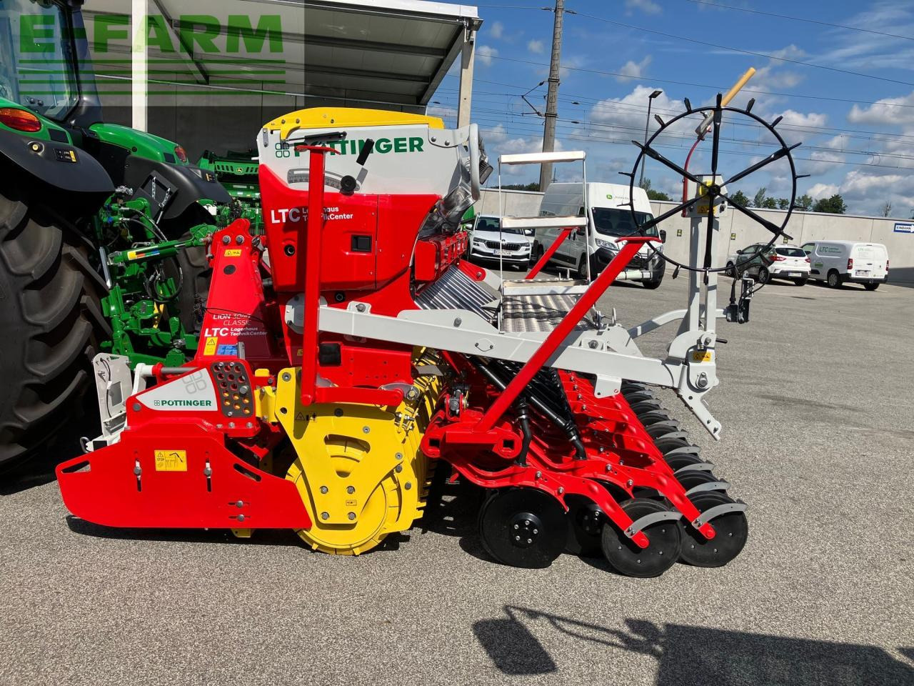 Pöttinger LION 3040 + VITASEM M 3000 ADD - Combiné de semis: photos 2 Pöttinger LION 3040 + VITASEM M 3000 ADD - Combiné de semis: photos 2