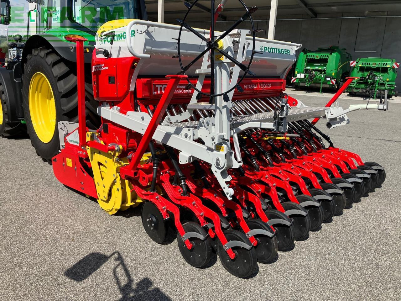 Pöttinger LION 3040 + VITASEM M 3000 ADD - Combiné de semis: photos 5 Pöttinger LION 3040 + VITASEM M 3000 ADD - Combiné de semis: photos 5