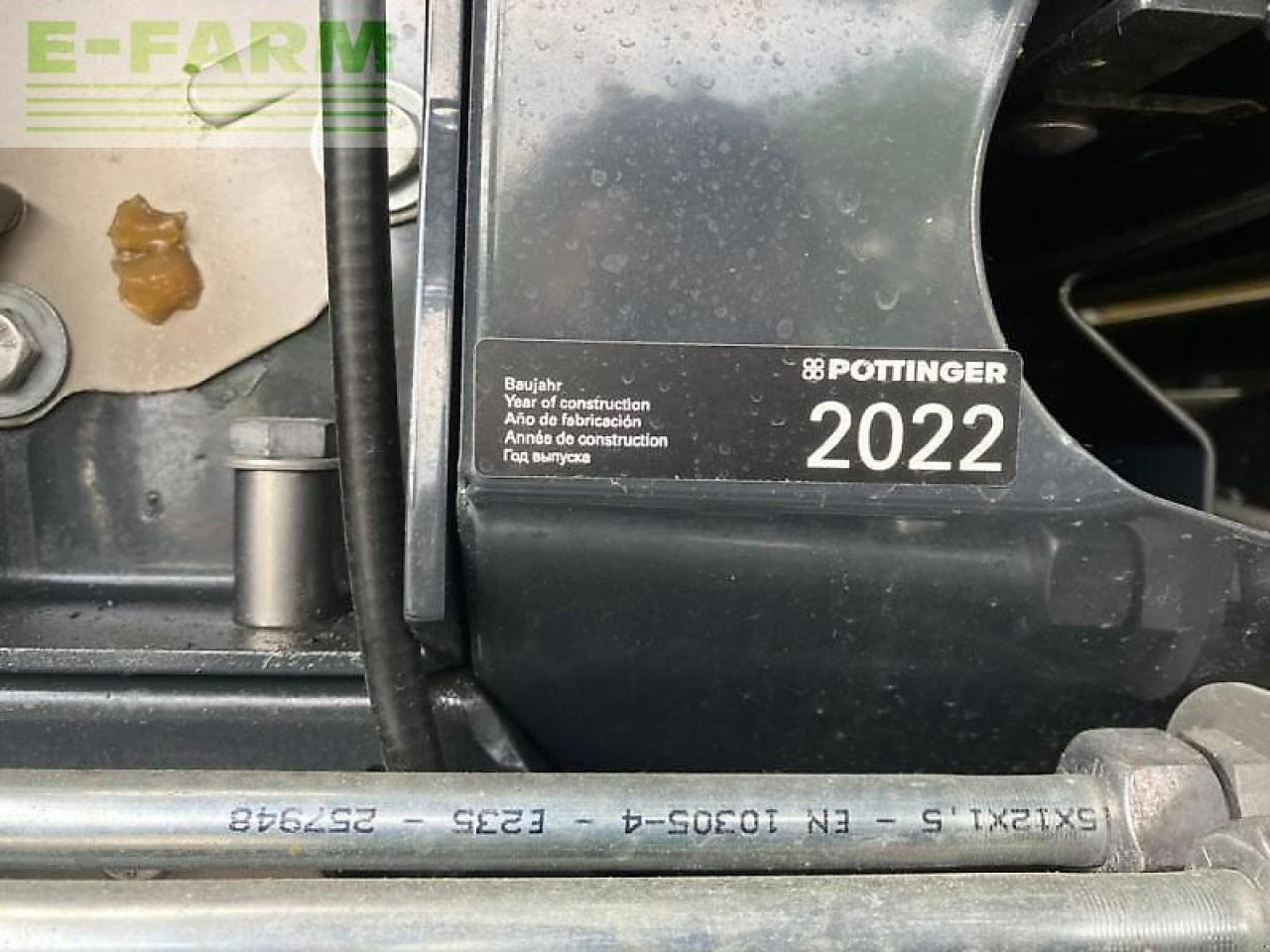 Pöttinger impress 3160 v pro - Presse à balles cubiques: photos 5 Pöttinger impress 3160 v pro - Presse à balles cubiques: photos 5