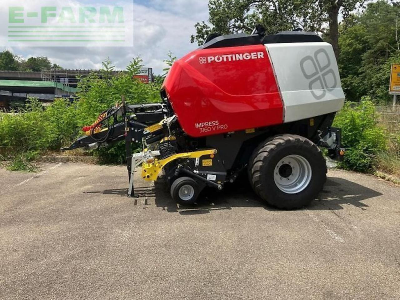 Pöttinger impress 3160 v pro - Presse à balles cubiques: photos 1 Pöttinger impress 3160 v pro - Presse à balles cubiques: photos 1