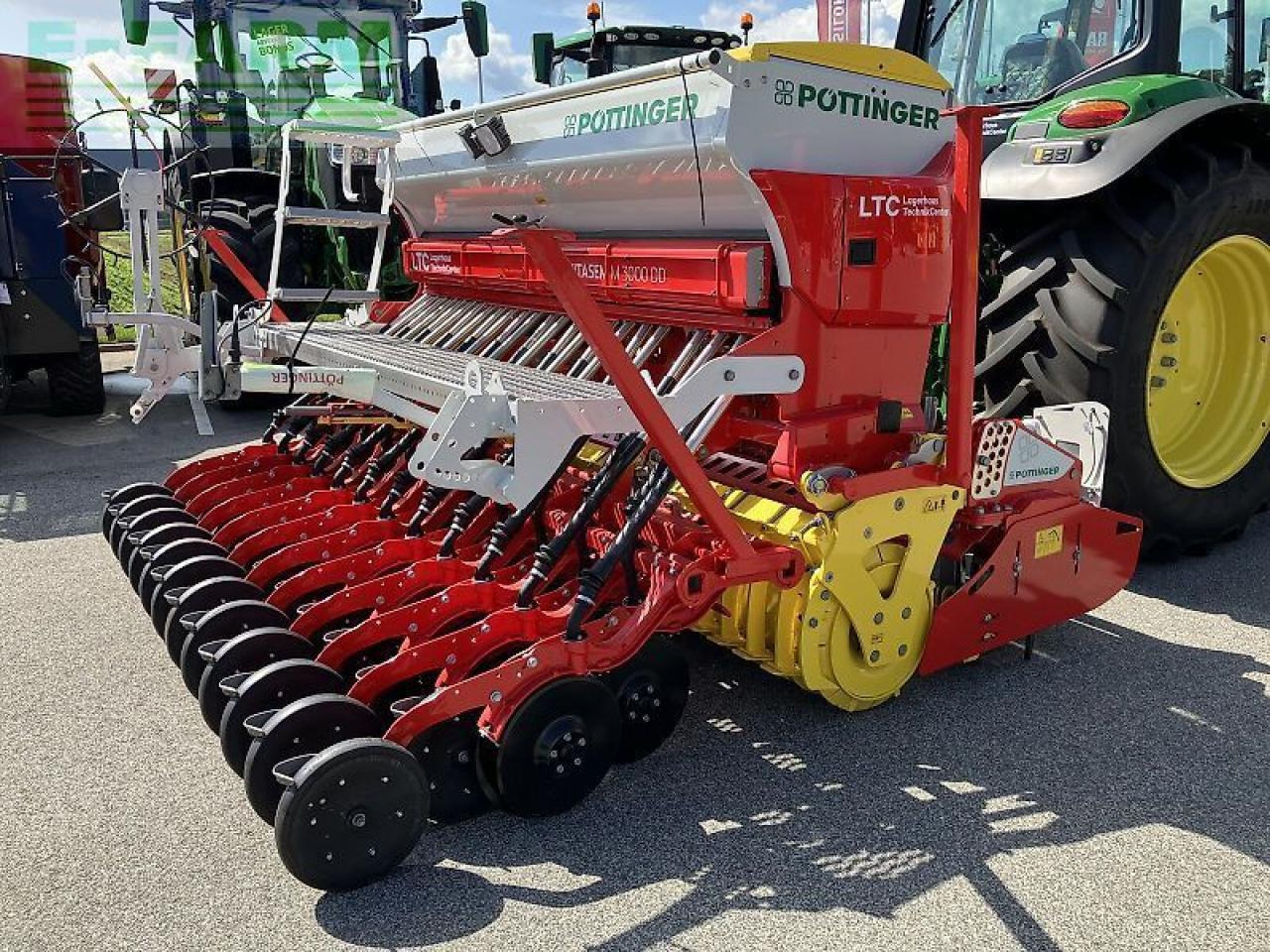 Pöttinger lion 3040 + vitasem m 3000 add - Semoir: photos 3 Pöttinger lion 3040 + vitasem m 3000 add - Semoir: photos 3