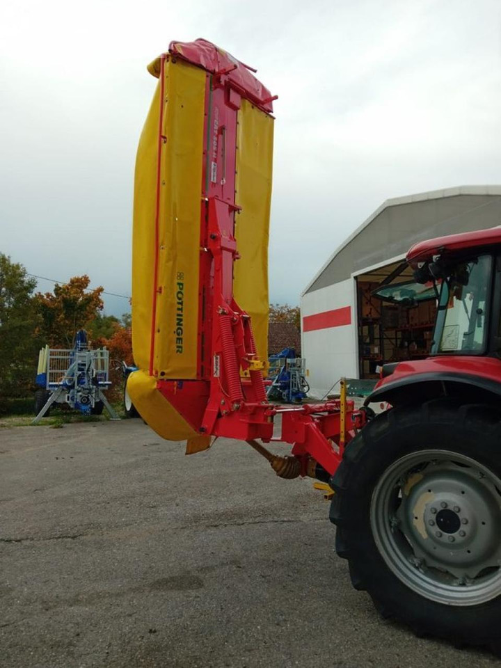 Pöttinger novacat 302 h - Faucheuse: photos 4 Pöttinger novacat 302 h - Faucheuse: photos 4