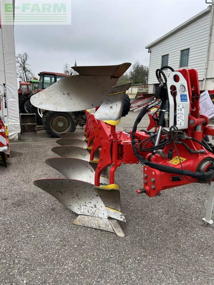 Pöttinger servo 4000 plus - Charrue: photos 2 Pöttinger servo 4000 plus - Charrue: photos 2