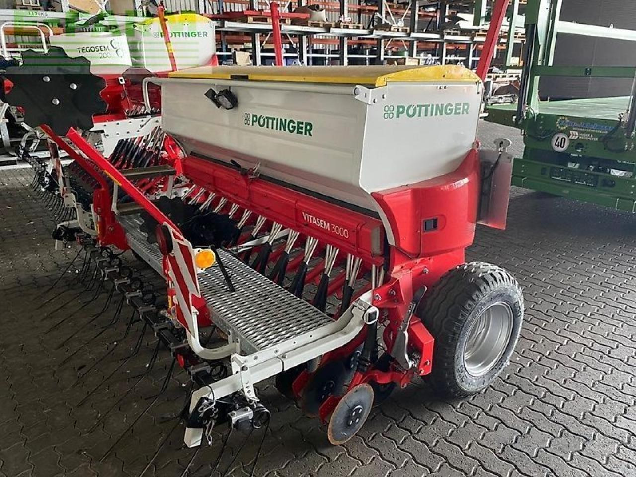 Pöttinger vitasem 3000 - Semoir: photos 3 Pöttinger vitasem 3000 - Semoir: photos 3