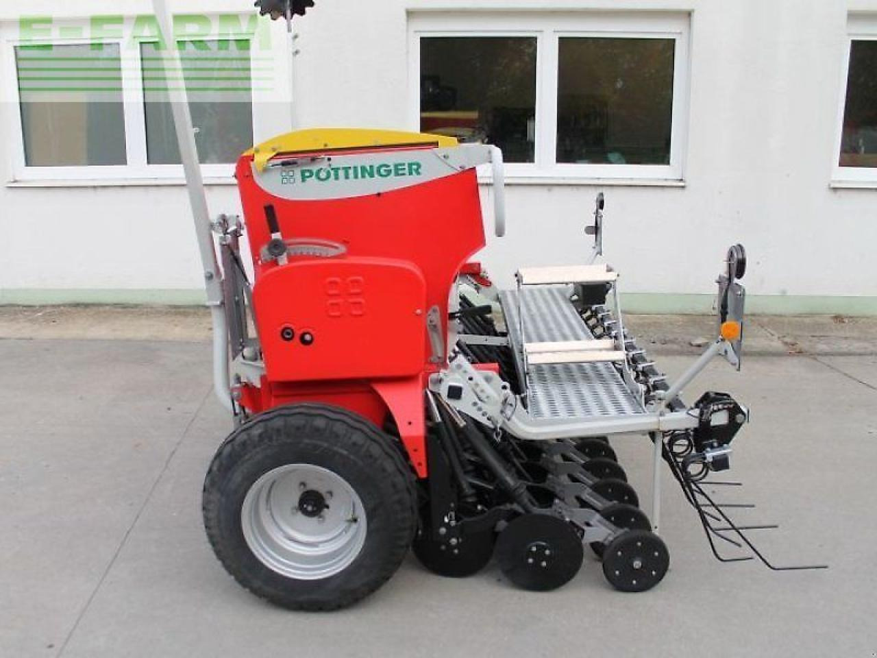 Pöttinger vitasem 302 - Semoir: photos 2 Pöttinger vitasem 302 - Semoir: photos 2