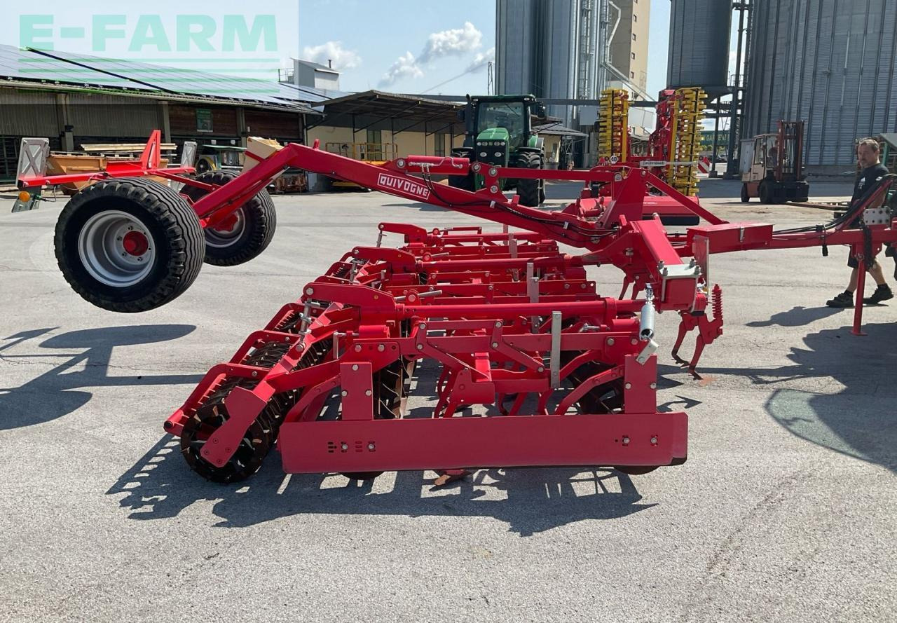 Quivogne Turbocombinator - Bineuse: photos 4 Quivogne Turbocombinator - Bineuse: photos 4