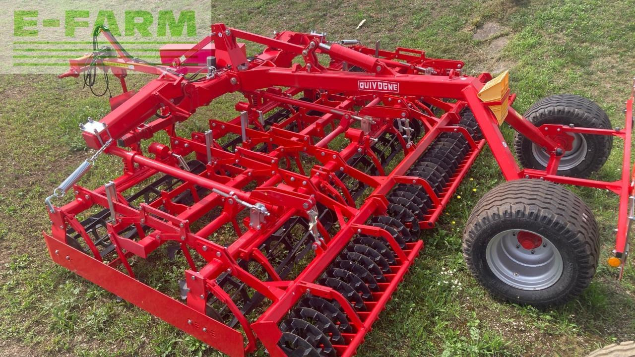 Quivogne Turbokombinator 500 - Combiné de semis: photos 2 Quivogne Turbokombinator 500 - Combiné de semis: photos 2