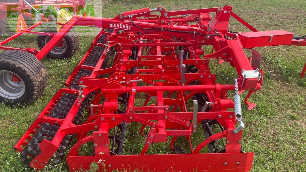 Quivogne Turbokombinator 500 - Combiné de semis: photos 5 Quivogne Turbokombinator 500 - Combiné de semis: photos 5