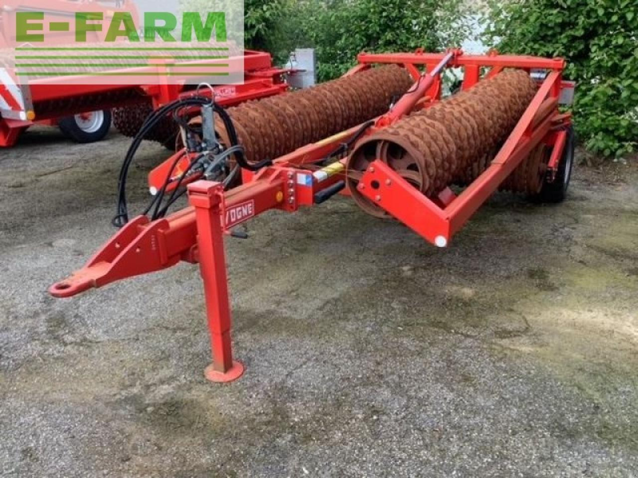 Quivogne rollmot8.30 - Combiné de semis: photos 2 Quivogne rollmot8.30 - Combiné de semis: photos 2
