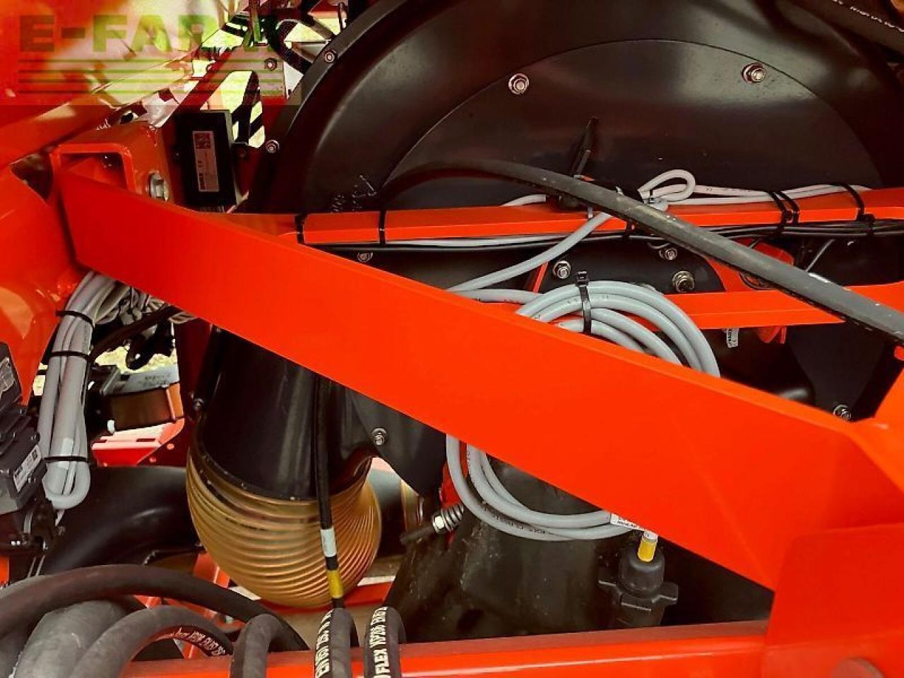 Distributeur d'engrais Rauch: photos 6