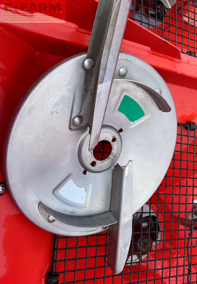 Distributeur d'engrais Rauch Axis H 30.2 EMC: photos 10