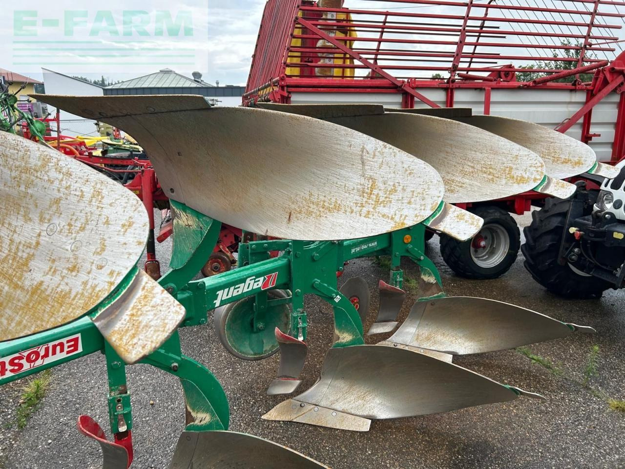 Regent Pflug Megastar 300CX - Charrue: photos 4 Regent Pflug Megastar 300CX - Charrue: photos 4