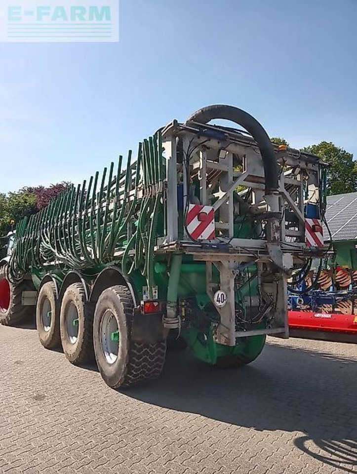 Samson pg 25 - Epandeurs: photos 4 Samson pg 25 - Epandeurs: photos 4