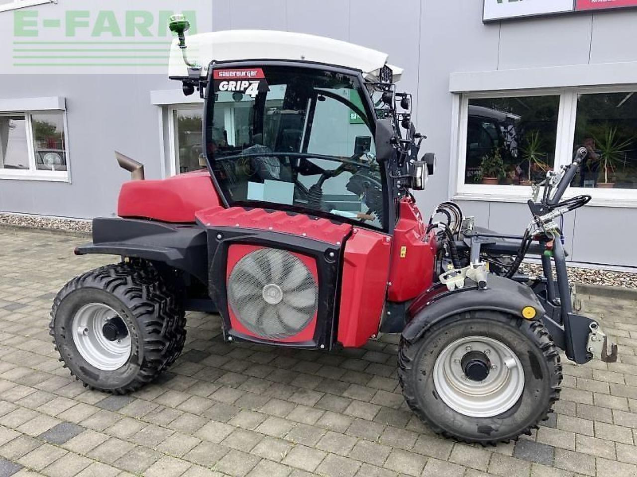 Sauerburger kg- grip 4-70 - Tracteur agricole: photos 3 Sauerburger kg- grip 4-70 - Tracteur agricole: photos 3