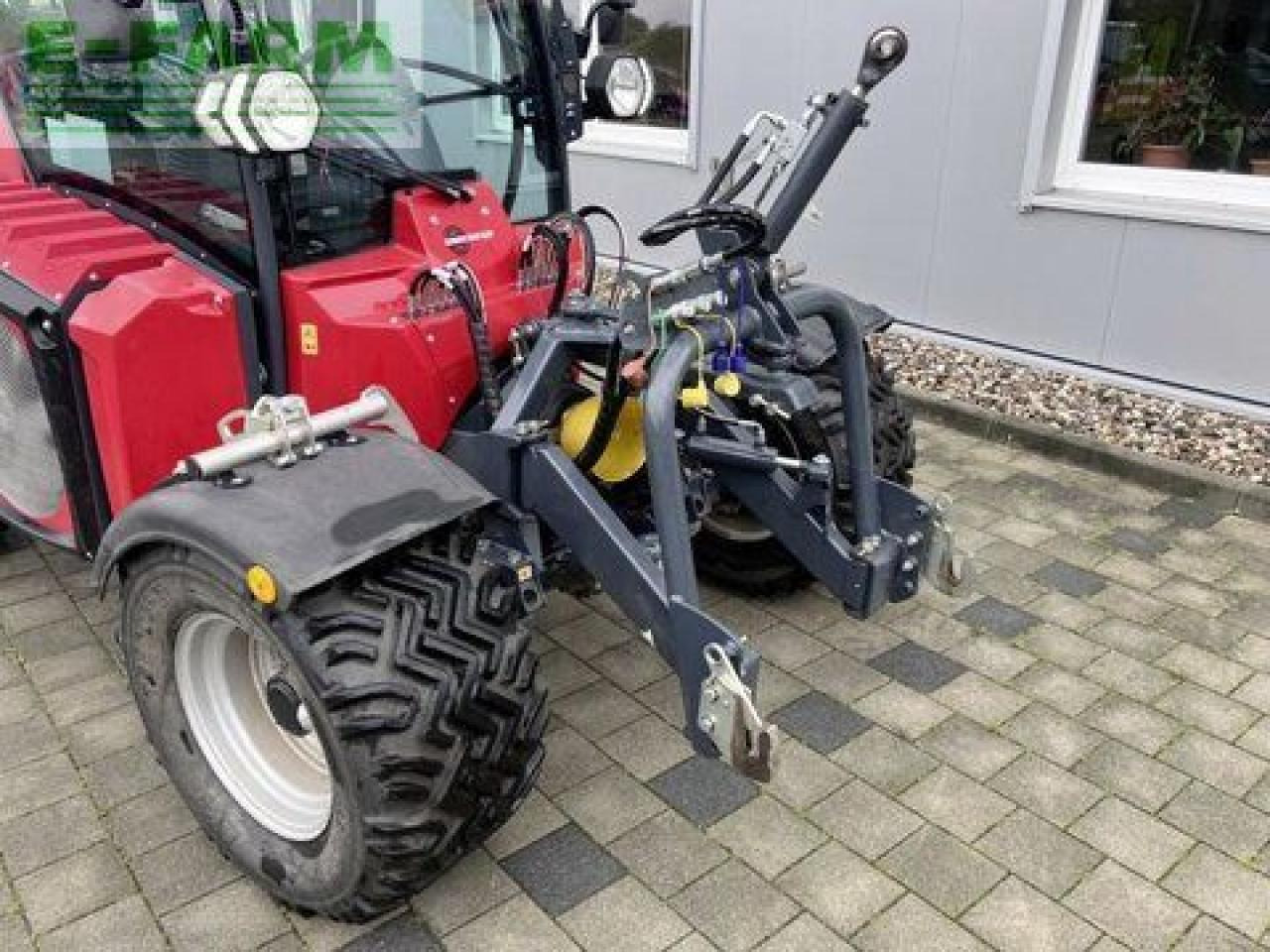 Sauerburger kg- grip 4-70 - Tracteur agricole: photos 5 Sauerburger kg- grip 4-70 - Tracteur agricole: photos 5