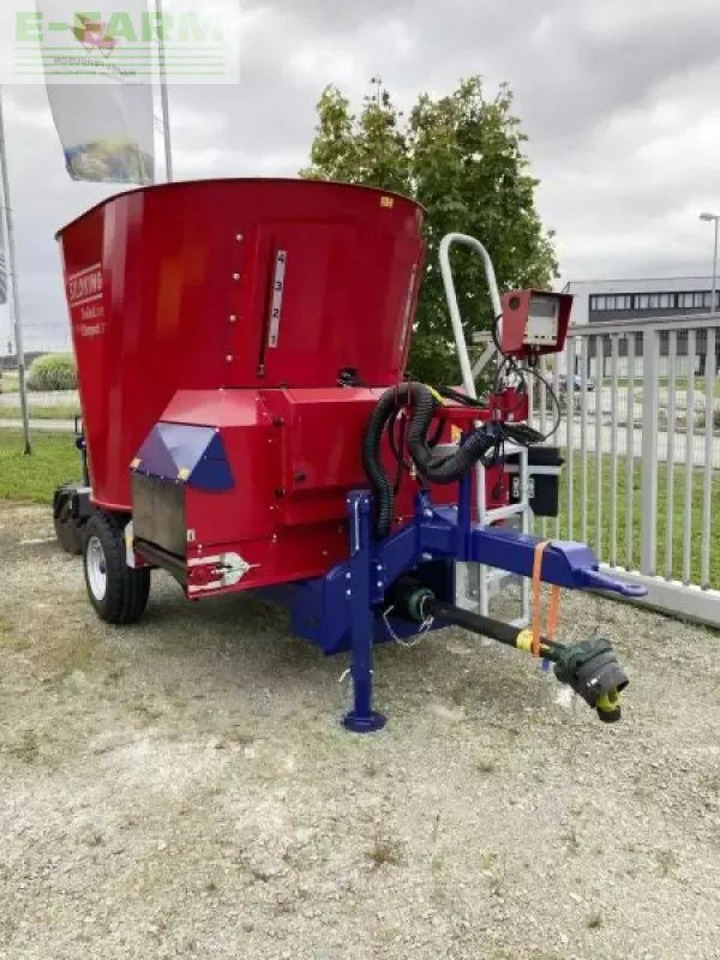 Siloking trailedline classic compact 7 - Matériel d'élevage: photos 1 Siloking trailedline classic compact 7 - Matériel d'élevage: photos 1