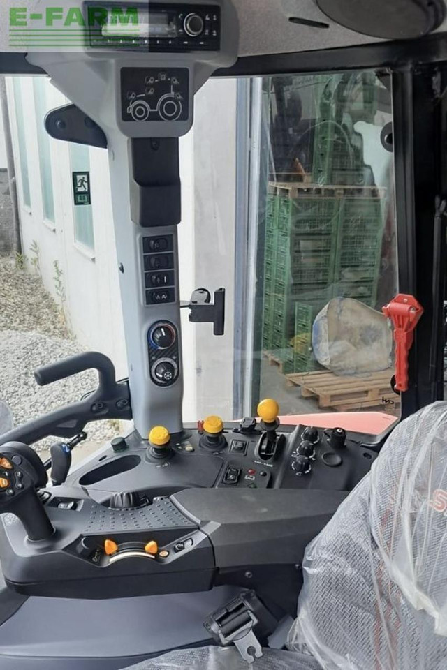 Steyr 4100 multi (stage v) - Tracteur agricole: photos 5 Steyr 4100 multi (stage v) - Tracteur agricole: photos 5