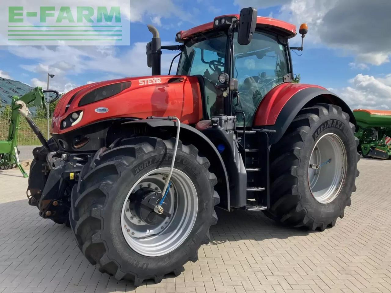 Steyr terrus 6300 cvt CVT - Tracteur agricole: photos 3 Steyr terrus 6300 cvt CVT - Tracteur agricole: photos 3