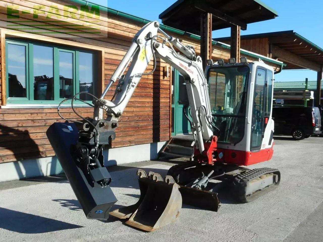 Takeuchi tb 225 ( 2.400kg ) mit hydr. verstellfahrwerk - Mini pelle: photos 2 Takeuchi tb 225 ( 2.400kg ) mit hydr. verstellfahrwerk - Mini pelle: photos 2