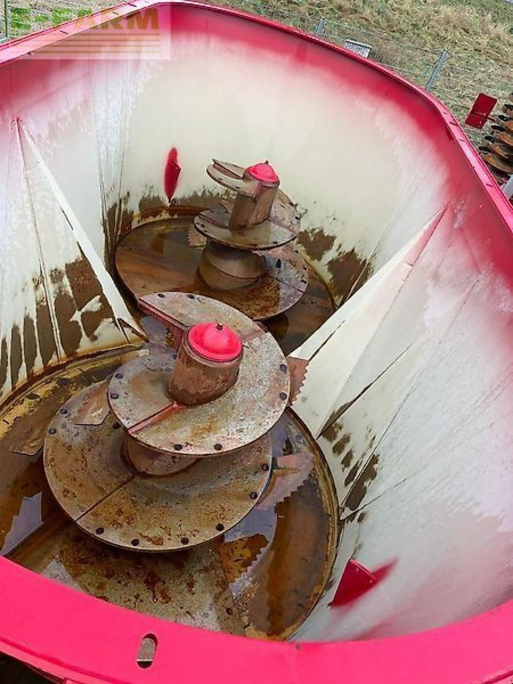 Trioliet solomix 2 1500 vlh-b - Matériel d'élevage: photos 5 Trioliet solomix 2 1500 vlh-b - Matériel d'élevage: photos 5