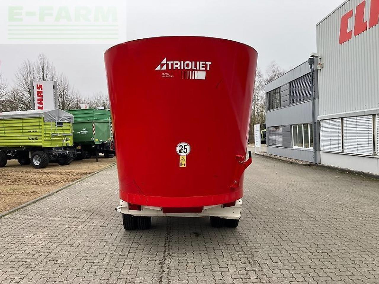 Trioliet solomix 2/2400 vlh-b - Matériel d'élevage: photos 4 Trioliet solomix 2/2400 vlh-b - Matériel d'élevage: photos 4