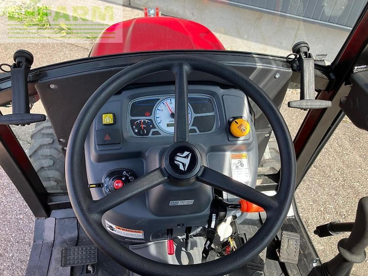 Tym ts 255 nh kabine - Tracteur agricole: photos 5 Tym ts 255 nh kabine - Tracteur agricole: photos 5