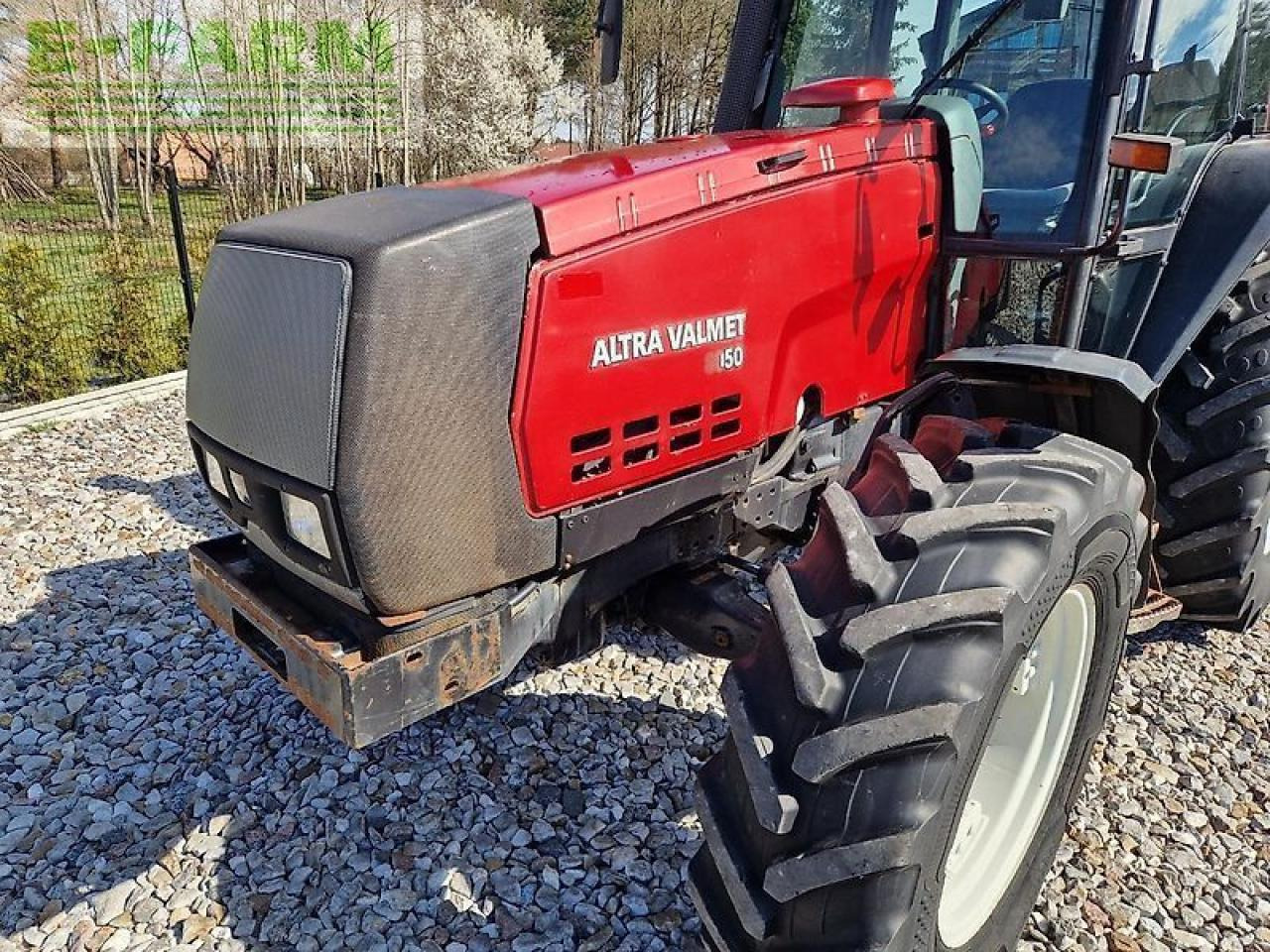 Valtra 8050 hitech HiTech - Tracteur agricole: photos 2 Valtra 8050 hitech HiTech - Tracteur agricole: photos 2
