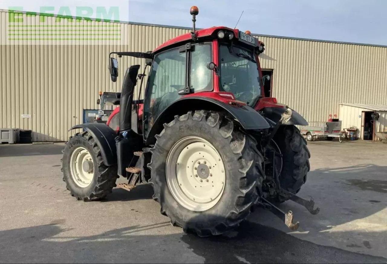 Valtra n 114 - Tracteur agricole: photos 4 Valtra n 114 - Tracteur agricole: photos 4