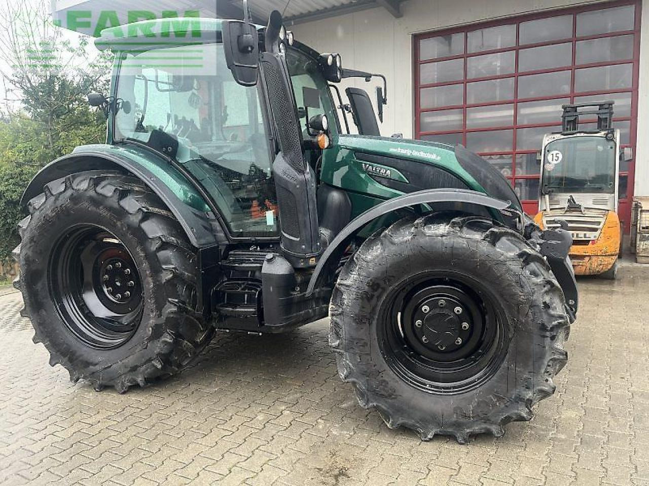 Valtra n 134 aktiv - Tracteur agricole: photos 2 Valtra n 134 aktiv - Tracteur agricole: photos 2