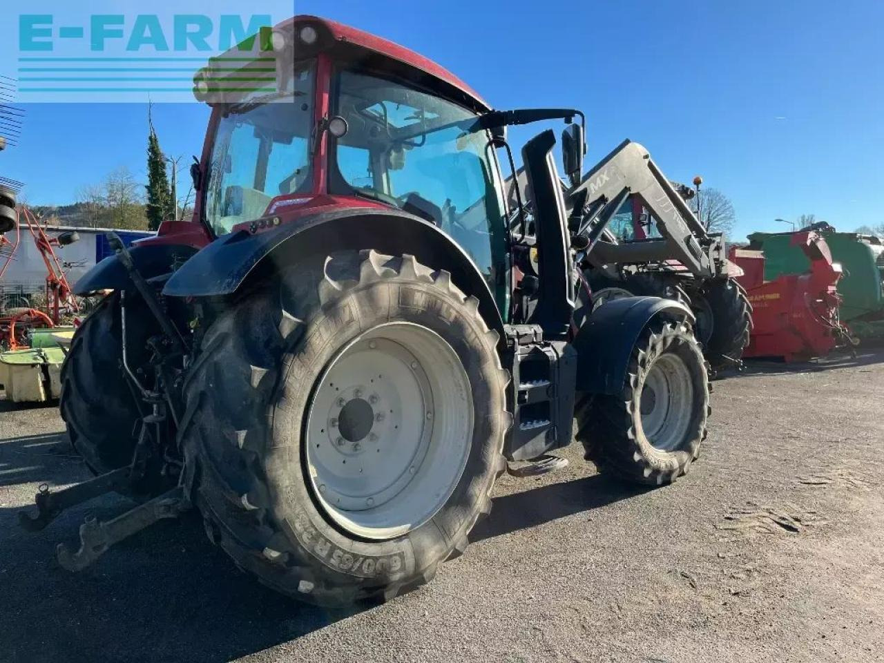 Valtra n 134 d smarttouch - Tracteur agricole: photos 5 Valtra n 134 d smarttouch - Tracteur agricole: photos 5