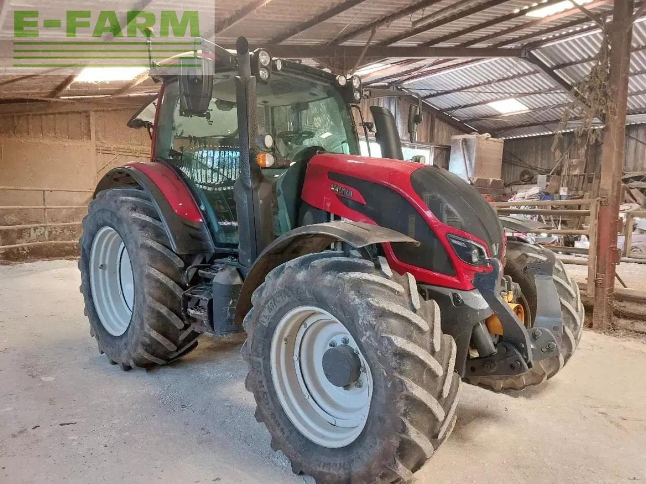 Valtra n 134 h5 - Tracteur agricole: photos 1 Valtra n 134 h5 - Tracteur agricole: photos 1