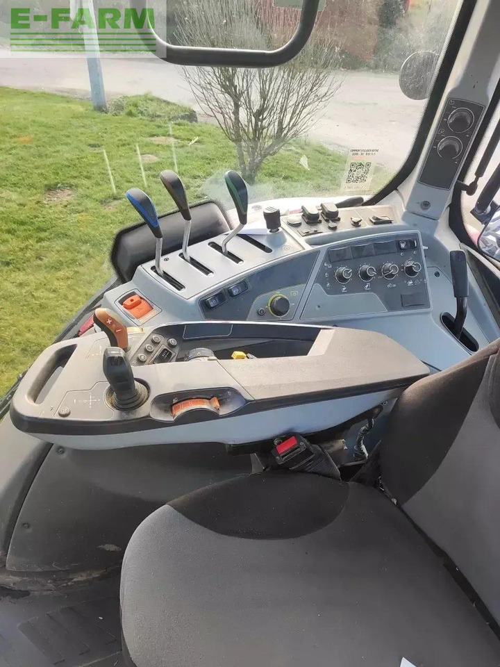 Valtra n135 h - Tracteur agricole: photos 5 Valtra n135 h - Tracteur agricole: photos 5