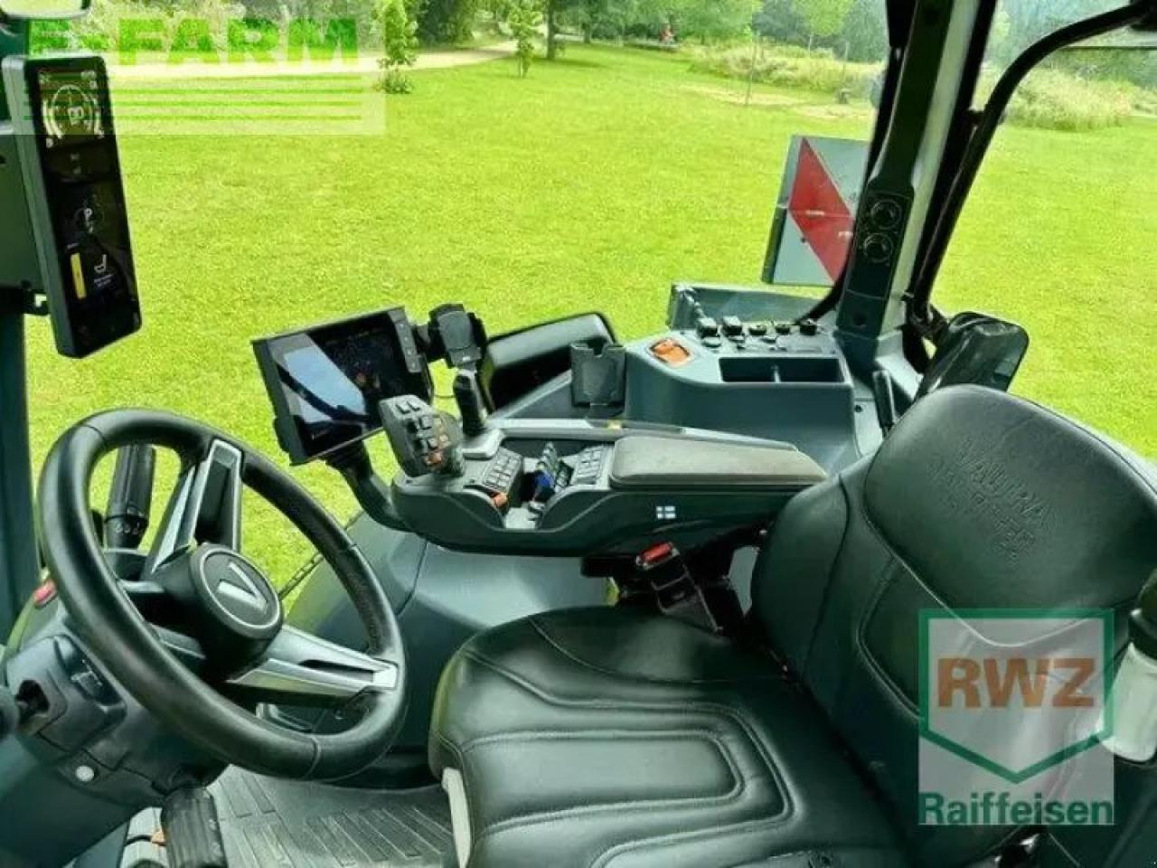 Valtra q305 - Tracteur agricole: photos 3 Valtra q305 - Tracteur agricole: photos 3