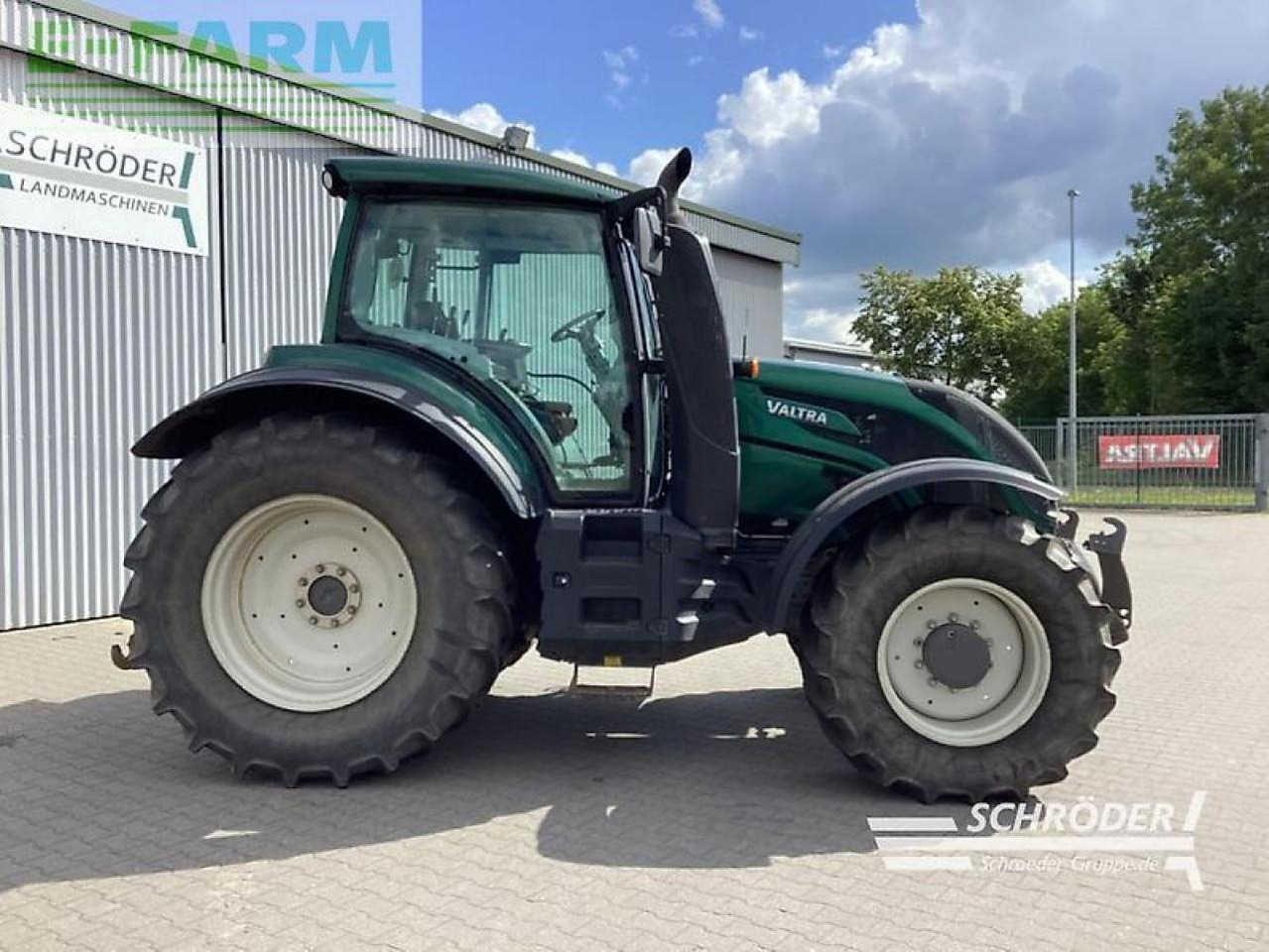 Valtra t 154 h - Tracteur agricole: photos 2 Valtra t 154 h - Tracteur agricole: photos 2