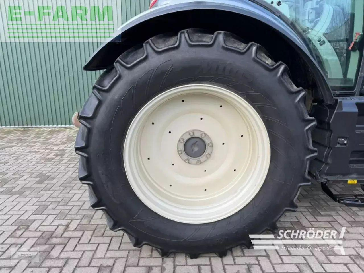 Tracteur agricole Valtra t 174 ea: photos 14