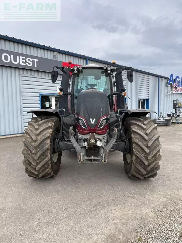 Tracteur agricole Valtra t 234 v smarttouch: photos 10 Tracteur agricole Valtra t 234 v smarttouch: photos 10