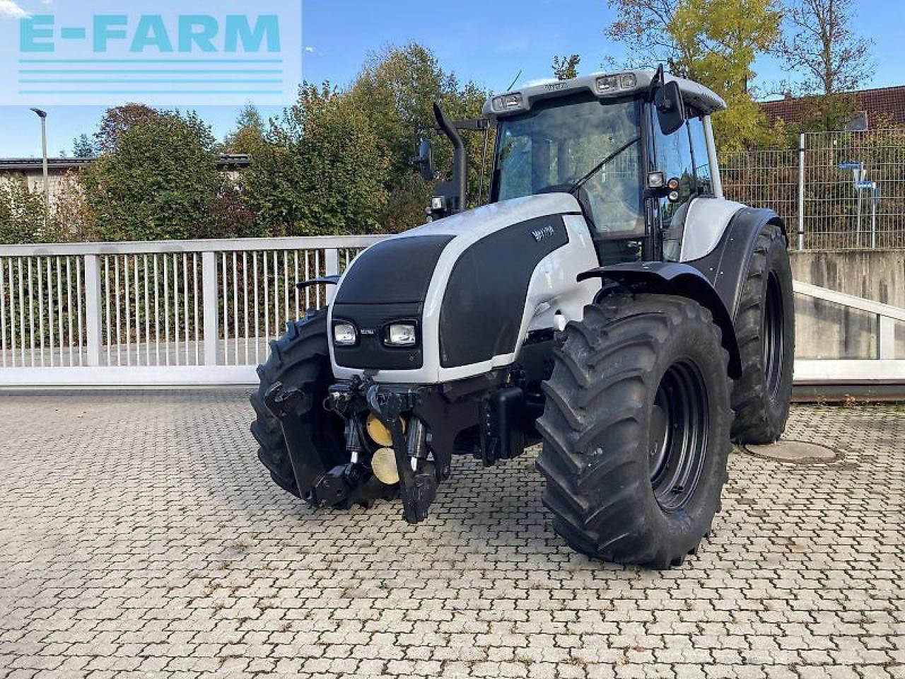 Valtra t170 - Tracteur agricole: photos 3 Valtra t170 - Tracteur agricole: photos 3