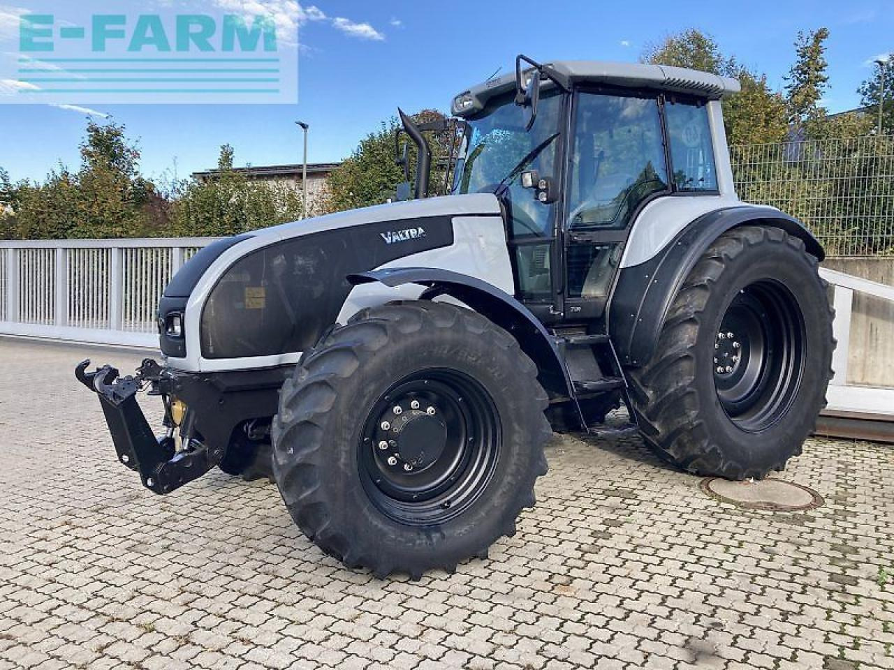 Valtra t170 - Tracteur agricole: photos 2 Valtra t170 - Tracteur agricole: photos 2