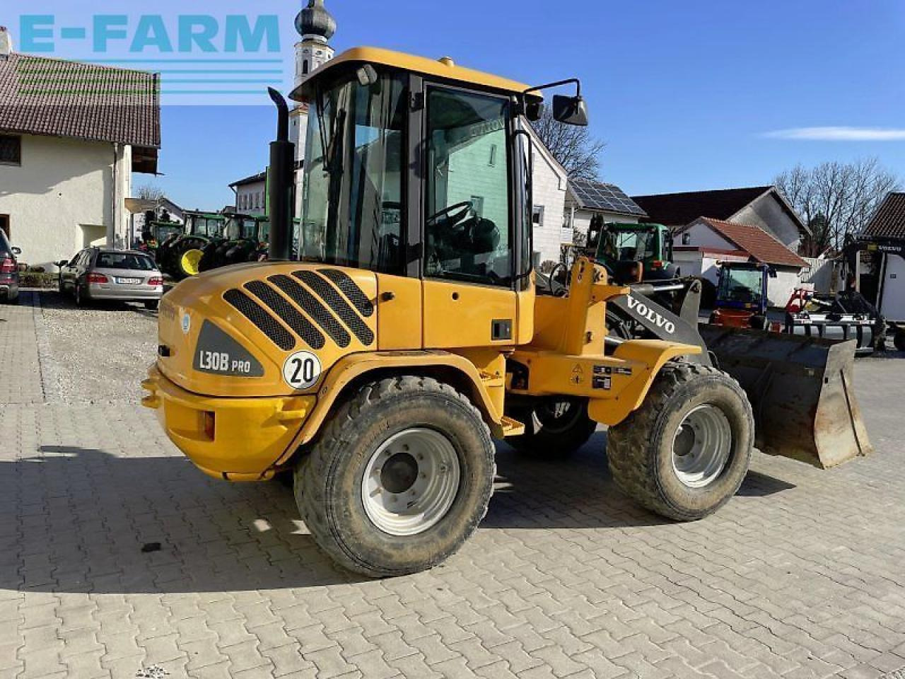 Volvo l 30b pro - Mini pelle: photos 3 Volvo l 30b pro - Mini pelle: photos 3