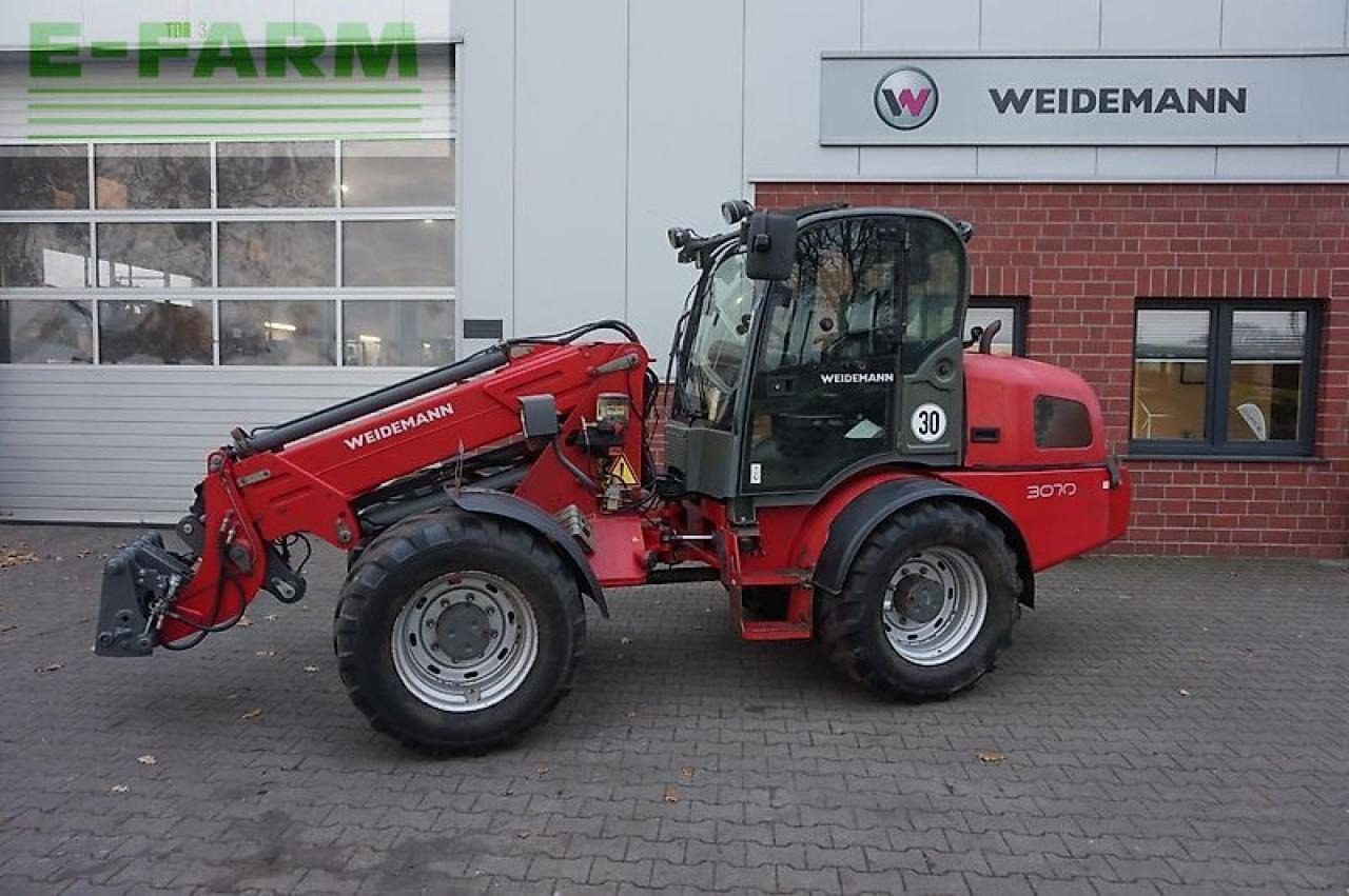 Weidemann 3070 cx60t teleskopradlader - Chargeuse sur pneus: photos 1 Weidemann 3070 cx60t teleskopradlader - Chargeuse sur pneus: photos 1