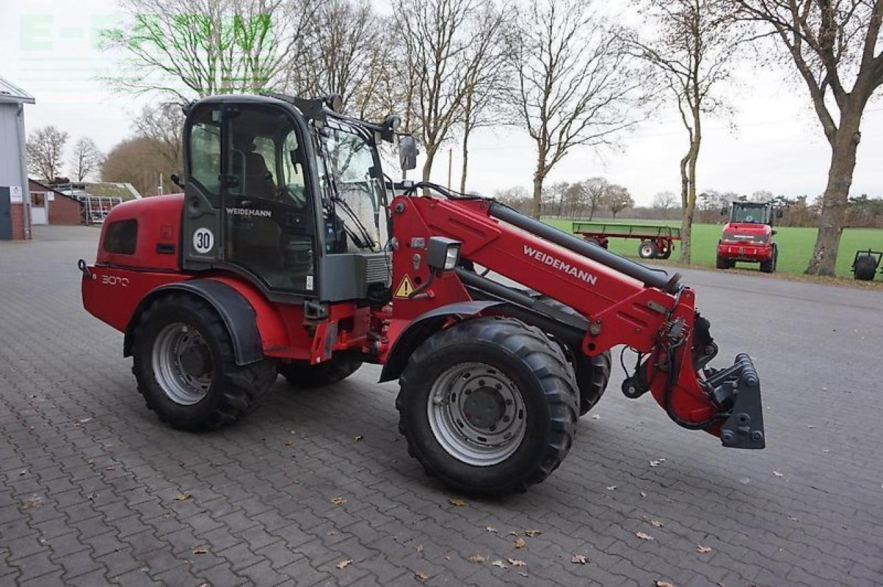 Weidemann 3070 cx60t teleskopradlader - Chargeuse sur pneus: photos 2 Weidemann 3070 cx60t teleskopradlader - Chargeuse sur pneus: photos 2