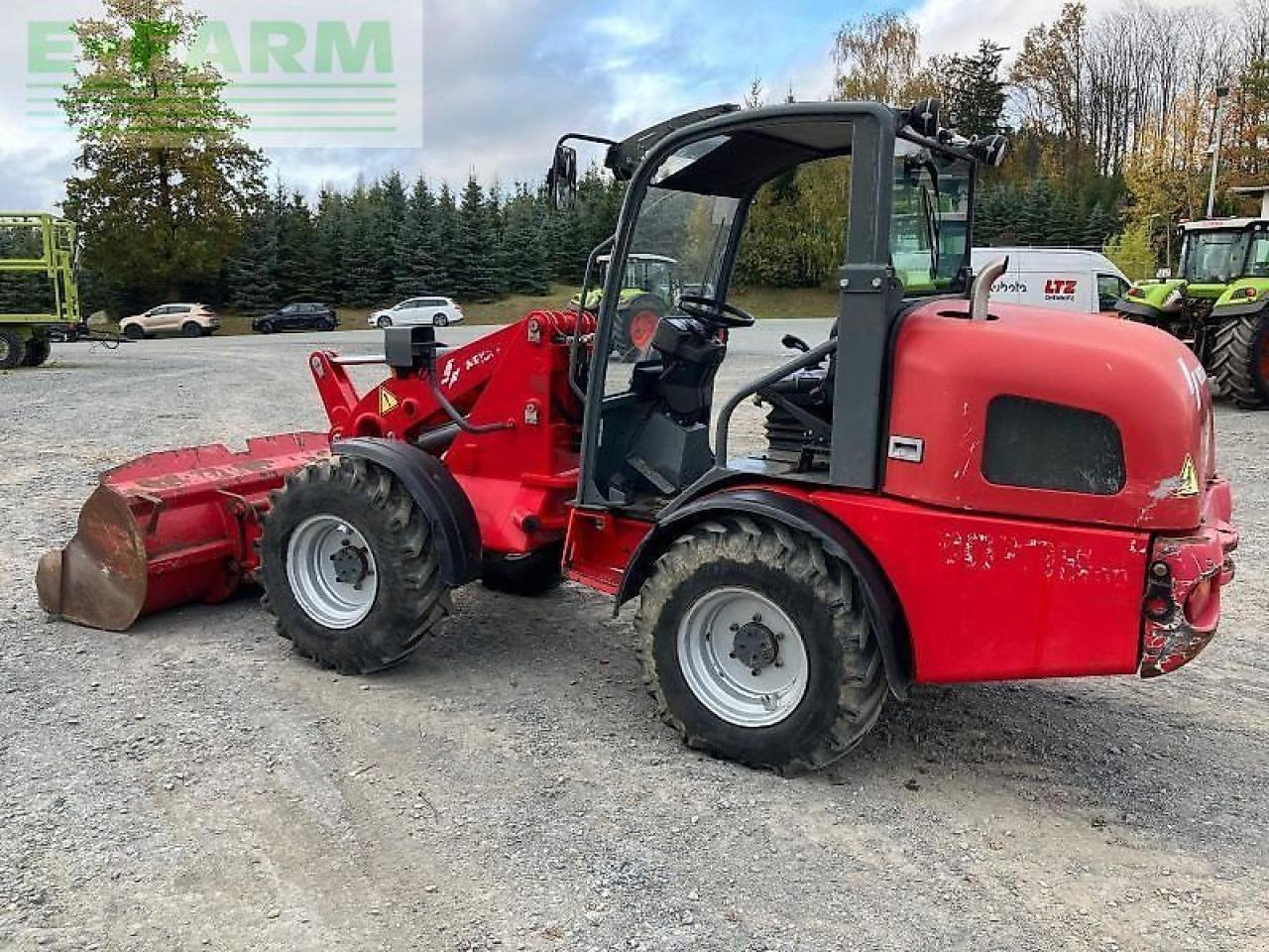 Weidemann gebr. 3070 cx 60 hoflader - Mini pelle: photos 3 Weidemann gebr. 3070 cx 60 hoflader - Mini pelle: photos 3