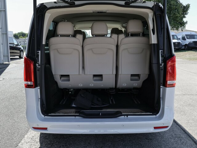 MERCEDES-BENZ EQV 300 Avantgarde Extralang,8Sitze,Leder beige - Transport de personnes, Utilitaire électrique: photos 2 MERCEDES-BENZ EQV 300 Avantgarde Extralang,8Sitze,Leder beige - Transport de personnes, Utilitaire électrique: photos 2