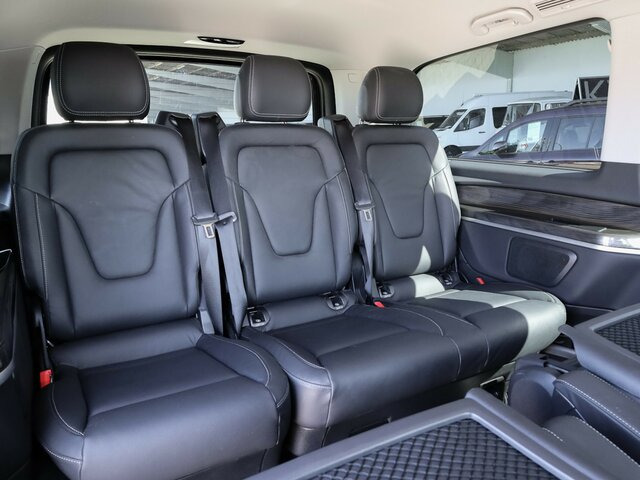 MERCEDES-BENZ EQV 300 Avantgarde,lang,7Sitze,2Schiebetüren - Transport de personnes, Utilitaire électrique: photos 3 MERCEDES-BENZ EQV 300 Avantgarde,lang,7Sitze,2Schiebetüren - Transport de personnes, Utilitaire électrique: photos 3