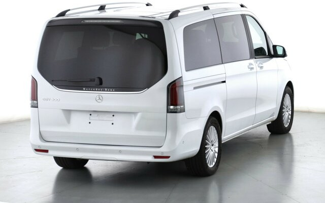 Minibus, Bus électrique MERCEDES-BENZ EQV 300 lang,7Sitze,2Schiebetüren,Distronic,LED...: photos 11 Minibus, Bus électrique MERCEDES-BENZ EQV 300 lang,7Sitze,2Schiebetüren,Distronic,LED...: photos 11