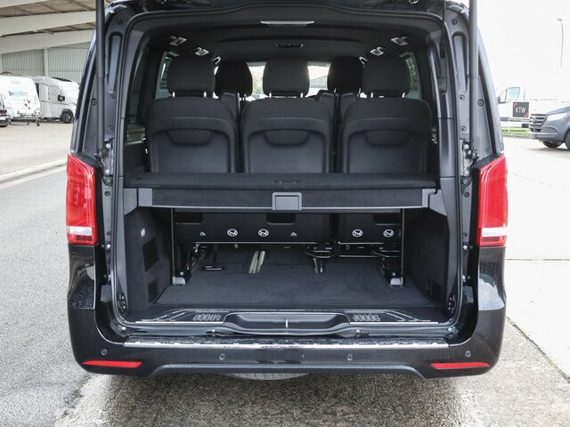 MERCEDES-BENZ EQV 300 lang,7Sitze,2xSchiebetür,LED,Distronic... - Transport de personnes, Utilitaire électrique: photos 2 MERCEDES-BENZ EQV 300 lang,7Sitze,2xSchiebetür,LED,Distronic... - Transport de personnes, Utilitaire électrique: photos 2