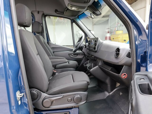 MERCEDES-BENZ Sprinter 315 CDI Maxi KombiTourer,8Sitze,Kamera... - Minibus, Transport de personnes: photos 2 MERCEDES-BENZ Sprinter 315 CDI Maxi KombiTourer,8Sitze,Kamera... - Minibus, Transport de personnes: photos 2